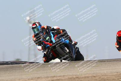 media/Oct-06-2025-2WTD (Mon) [[90522c3a0b]]/A Group/1pm (Grapevine)/